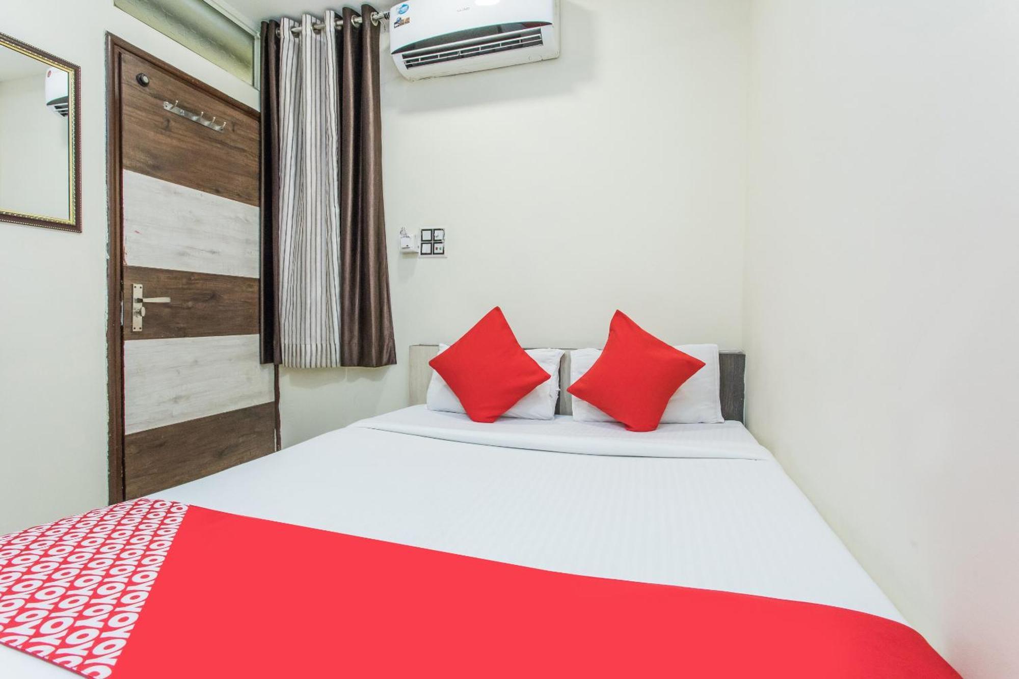 Hotel Mehar Residency Indore Buitenkant foto
